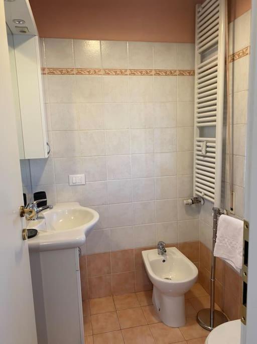 Bright Apt With Views And Terrace Florenz Exterior foto