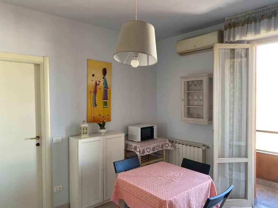 Bright Apt With Views And Terrace Florenz Exterior foto